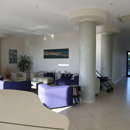 Hotel Celeste 2*