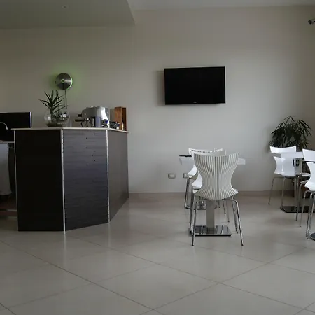 Hotel Celeste 2*