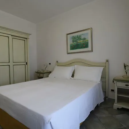 Celeste Hotel 2*